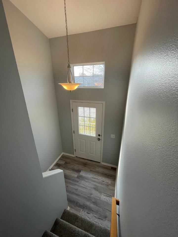 1707 Kelsey St - Photo 2 of 12