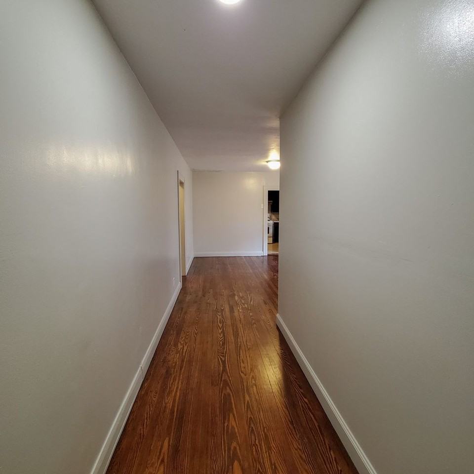 632 W Dewey St - Photo 7 of 29