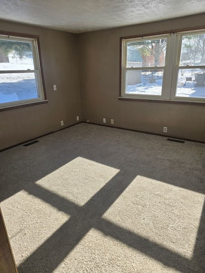 1006 14th Ave - Photo 7 of 12