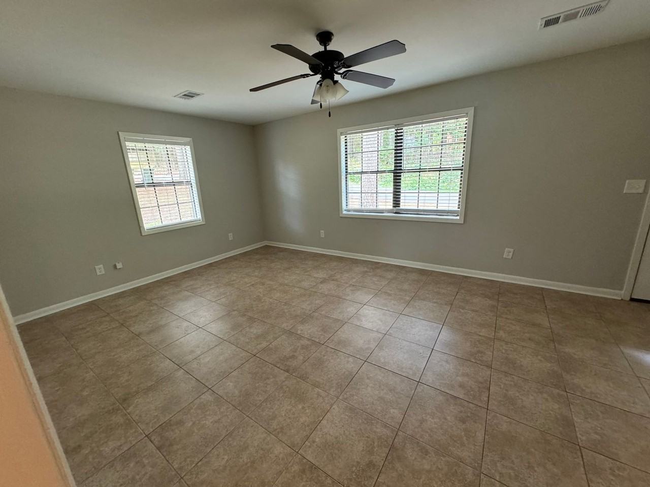 707 Mclarty Rd - Photo 7 of 18