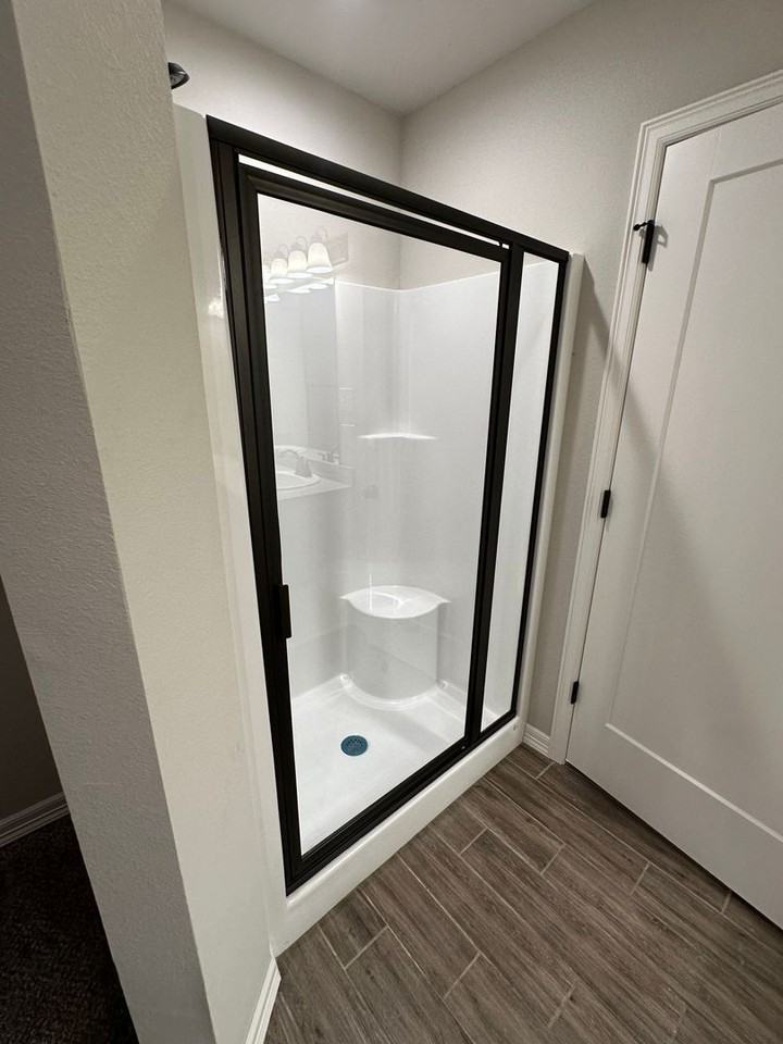 1132 S Javine Ave - Photo 3 of 15