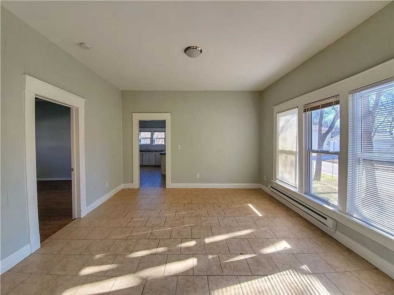 603 N Aydelotte Ave - Photo 4 of 11