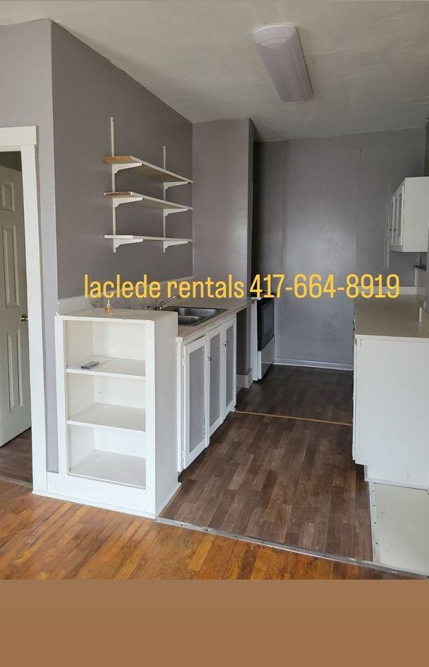319 N Washington Ave #3 - Photo 4 of 10
