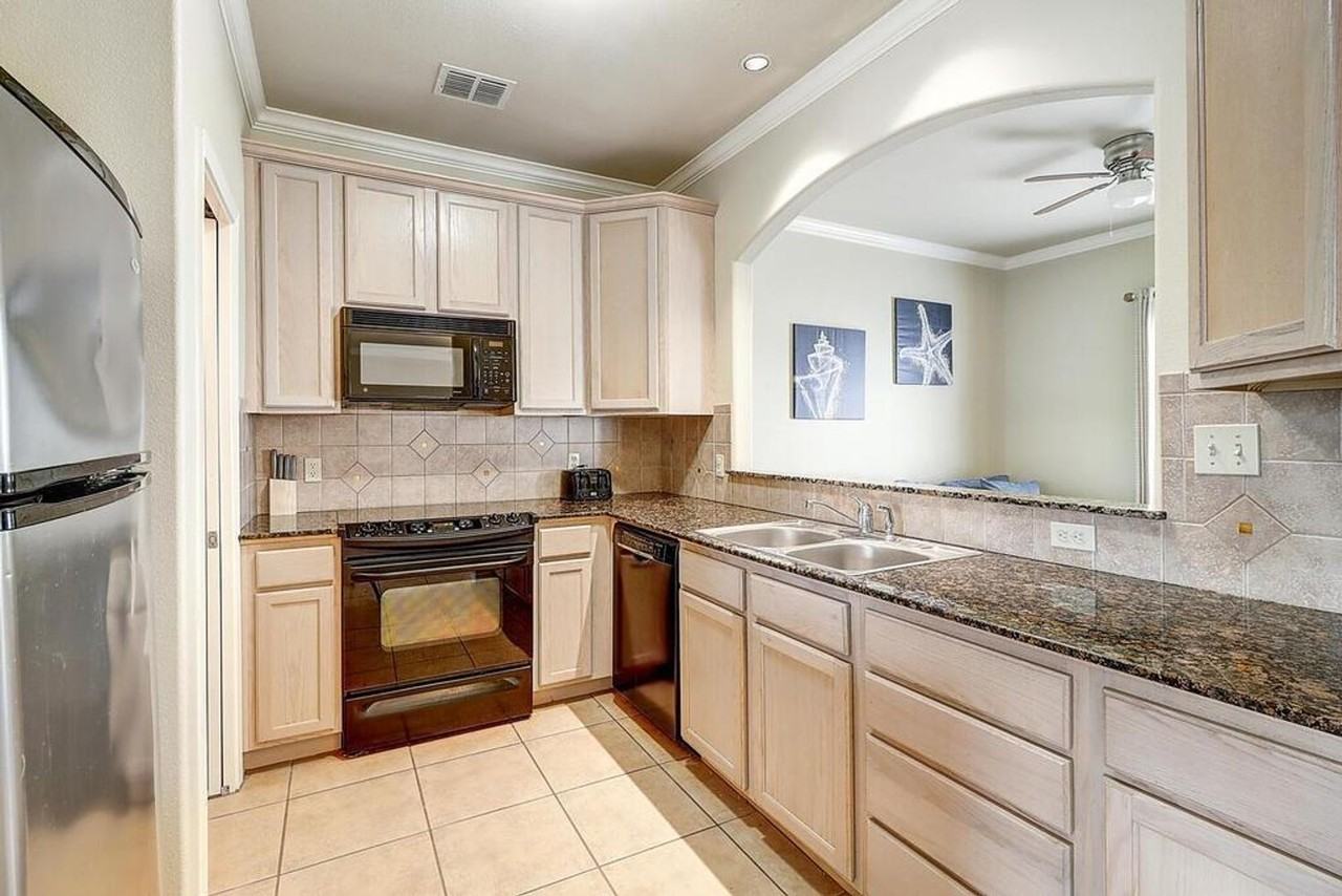 14422 Verdemar Dr #204 - Photo 4 of 25