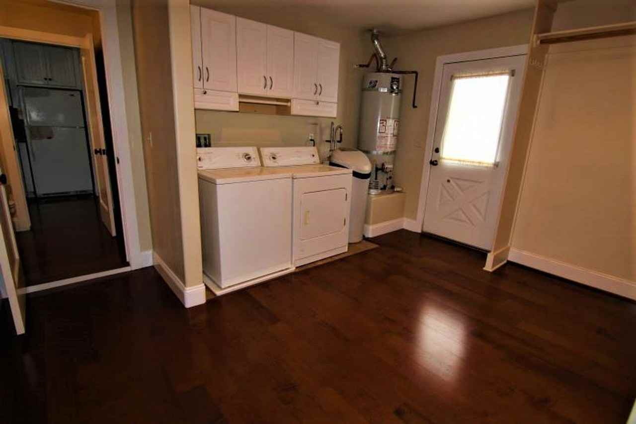 1920 Traffic Way - Photo 7 of 9