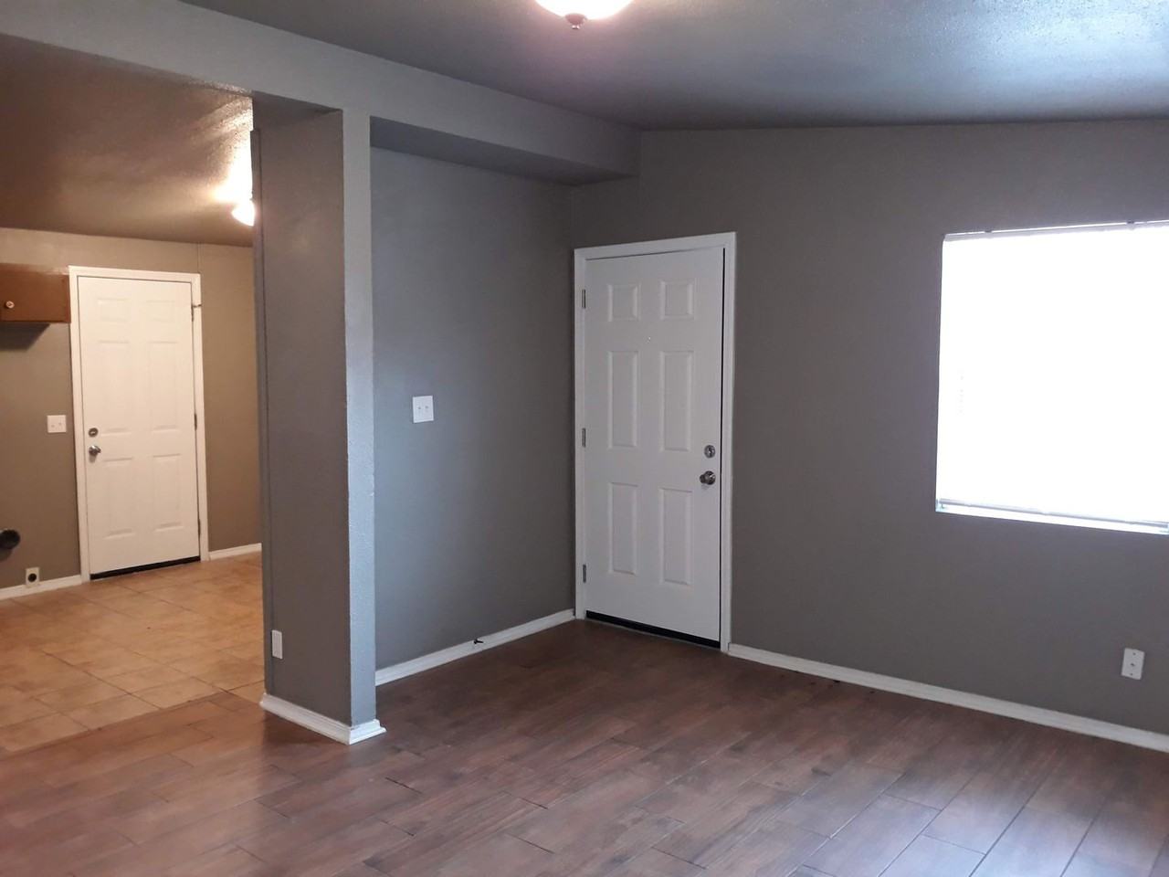 3914 N Delaware Ave - Photo 5 of 37