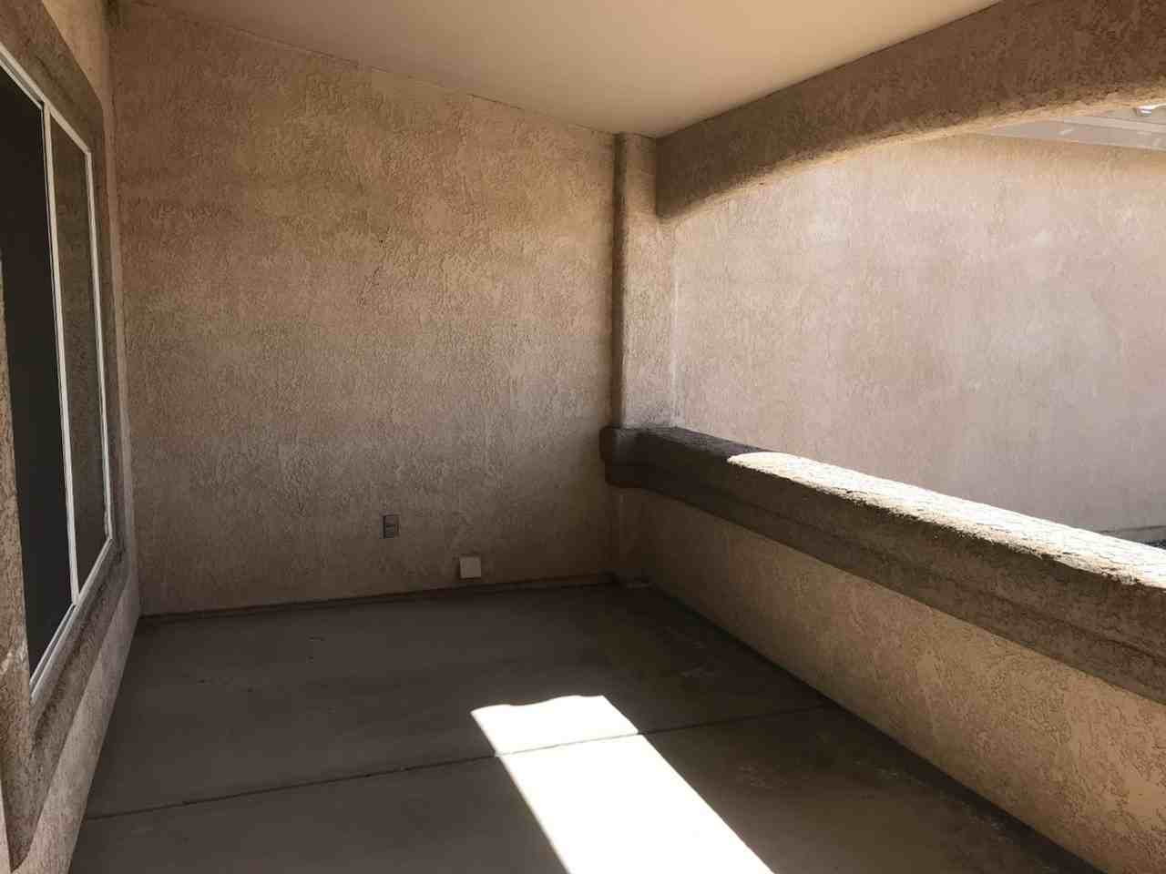 2315 Flagship Dr - Photo 4 of 32