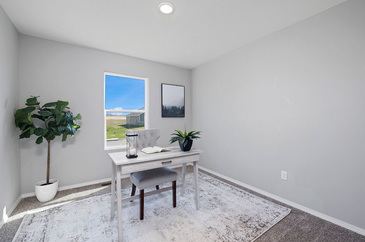 1449 E Broughton St - Photo 4 of 14