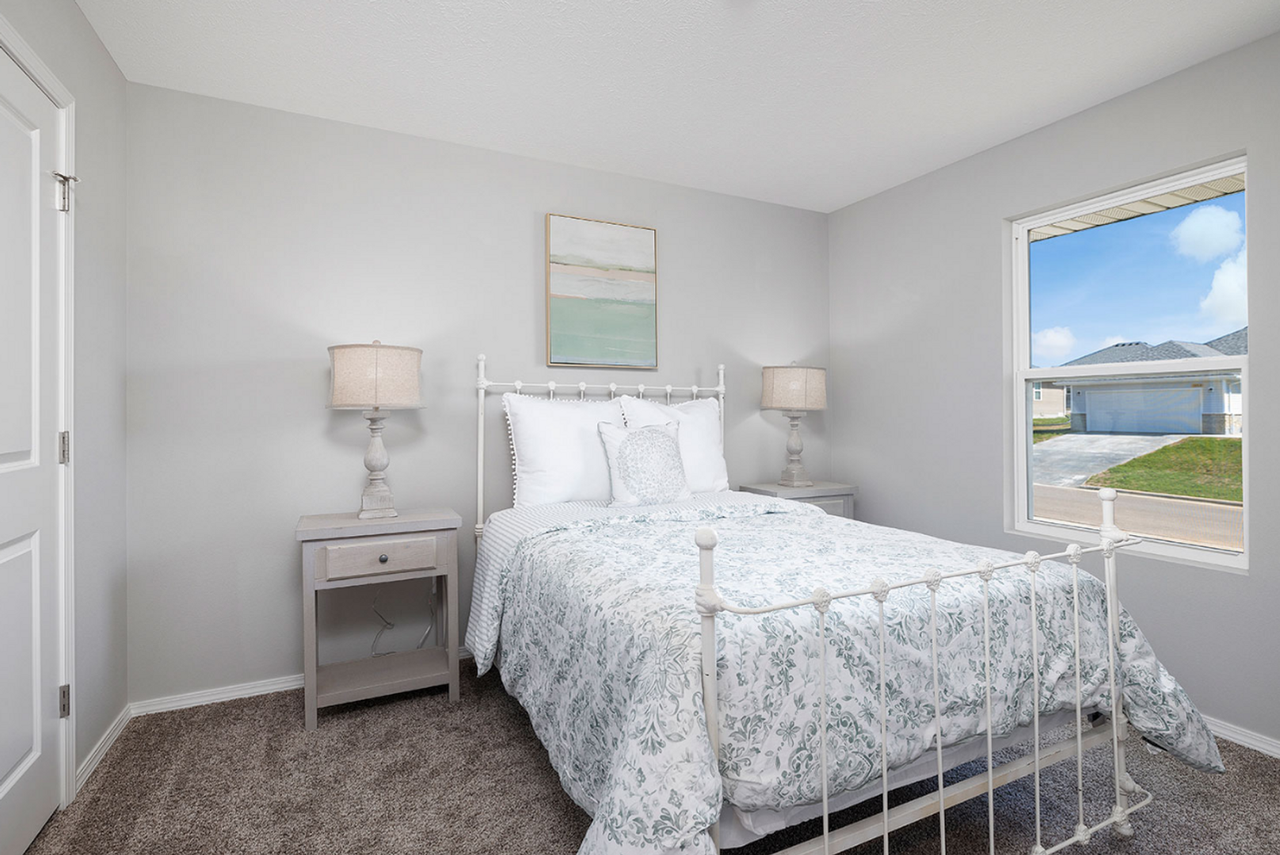 1449 E Broughton St - Photo 5 of 14