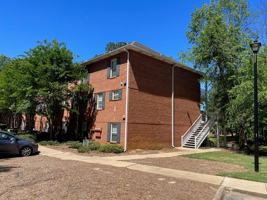 featured image of 162 E University Dr #I