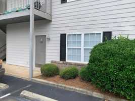 featured image of 303 N Ross St #103