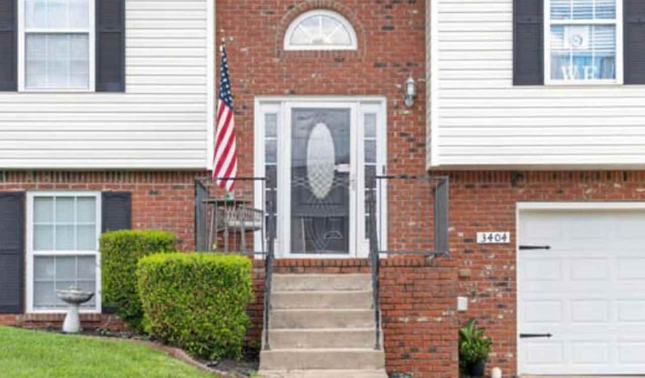 3404 Bradfield Dr - Photo 3 of 30
