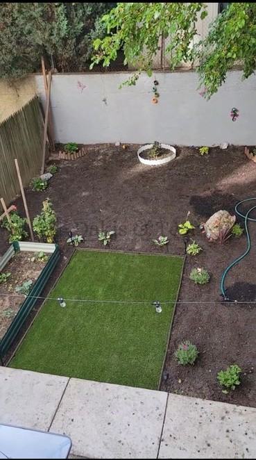 2312 41st St ##1 - Photo 2 of 16