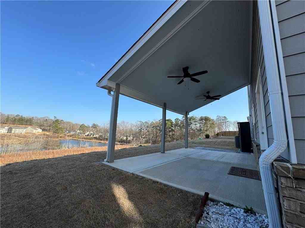 395 Knightsbridge Ln - Photo 3 of 25