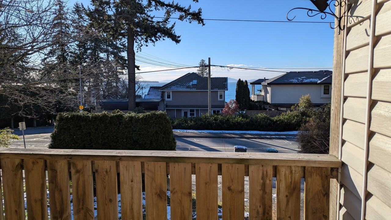 13257 Marine Drive - Photo 2 of 11