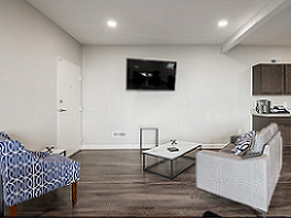 Catons Villas Apartments - Photo 2 of 25