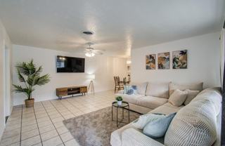 5542 Holly St #209 - Photo 1 of 1