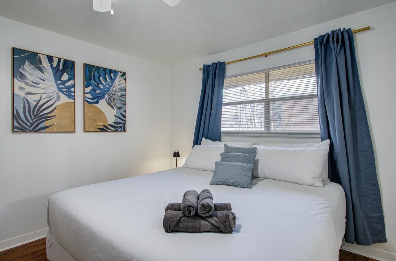 5542 Holly St #209 - Photo 4 of 29