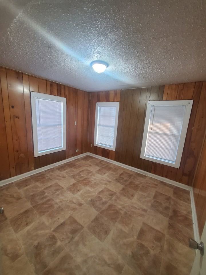 463 Linares St #NA - Photo 3 of 7