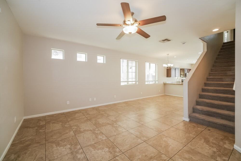 10333 W Monterosa Ave - Photo 5 of 17