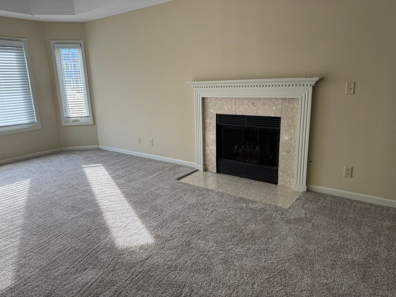 Spacious 2-bedroom apartments - Photo 2 of 10