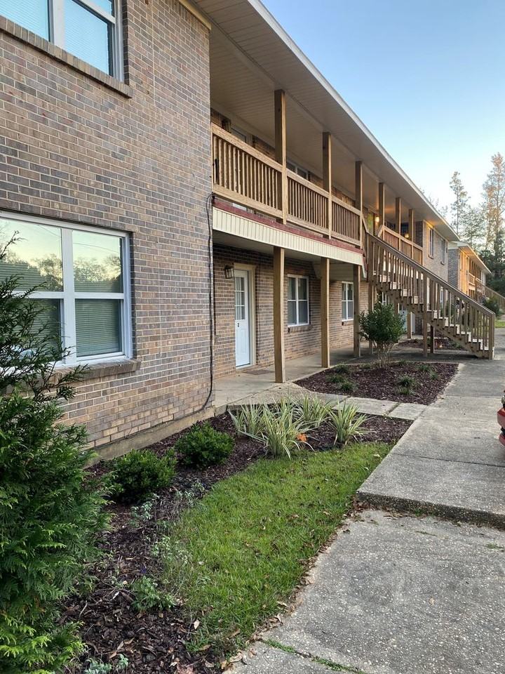 Cedar Pointe Apartments - Photo 7 of 20