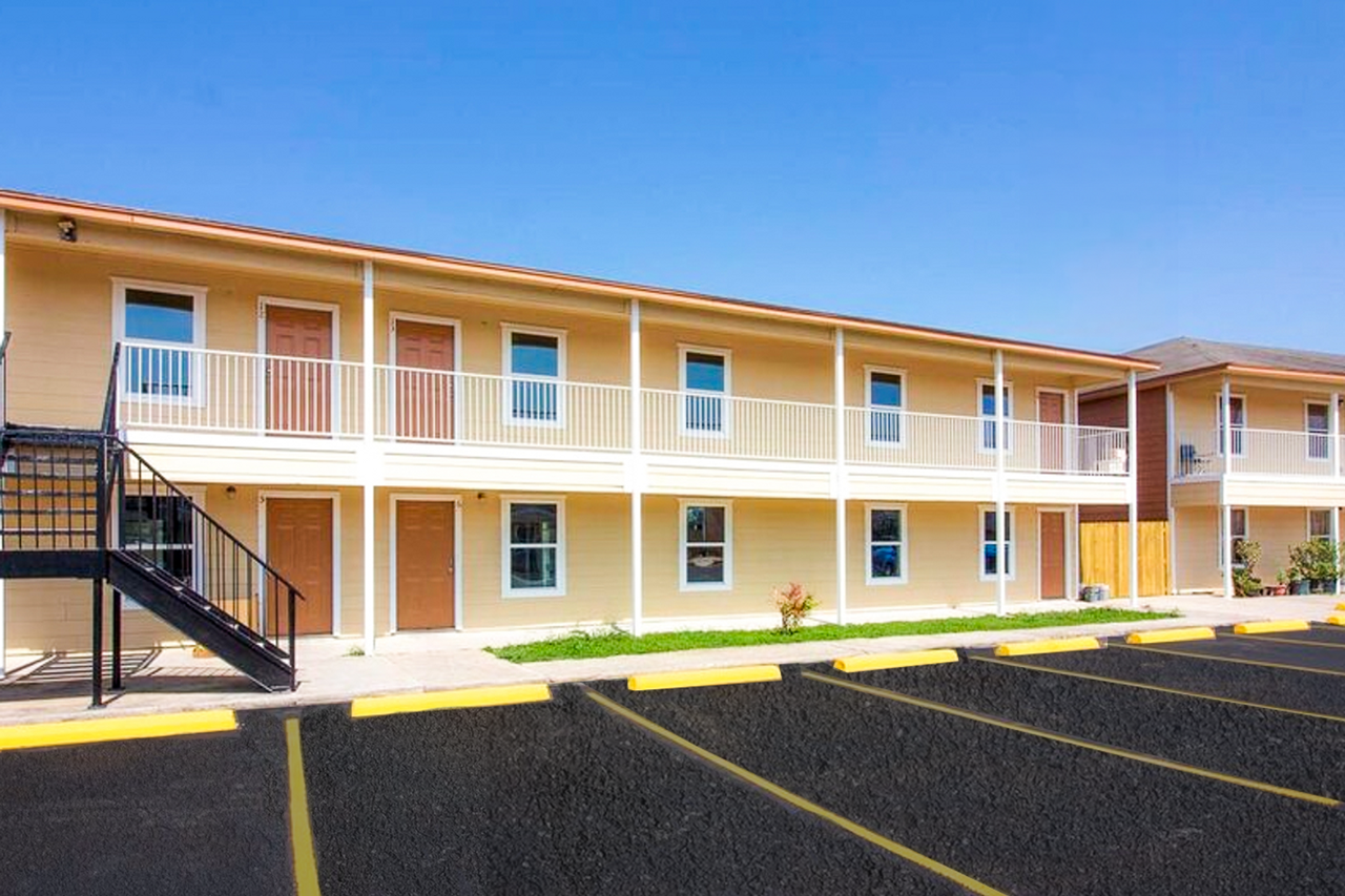 Ka'Anali Apartments - Photo 5 of 21