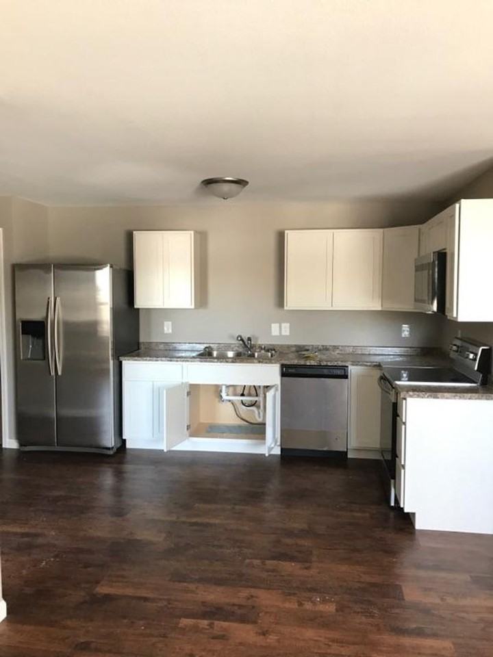 Westfield Apartments - Photo 2 of 9