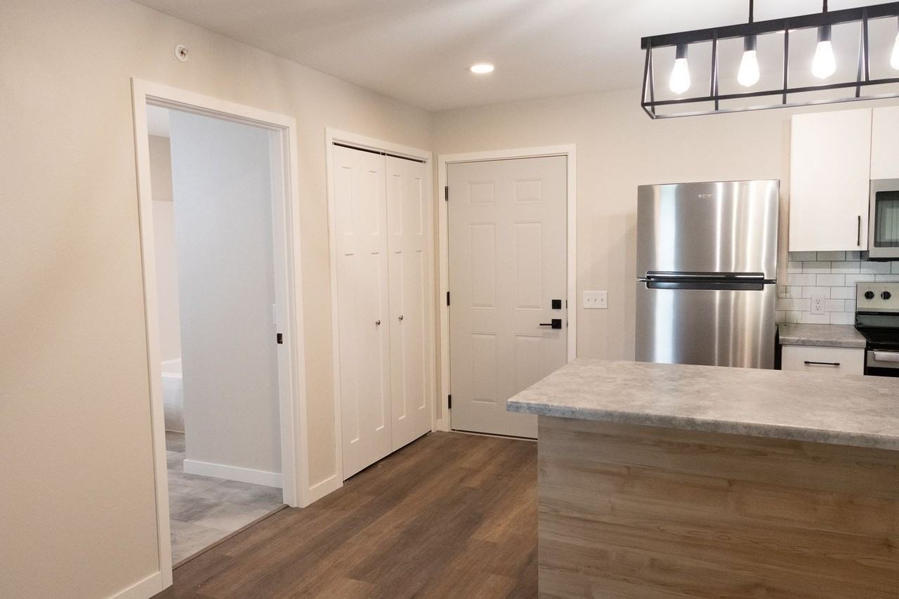 Elmview I Apartments - Photo 2 of 50