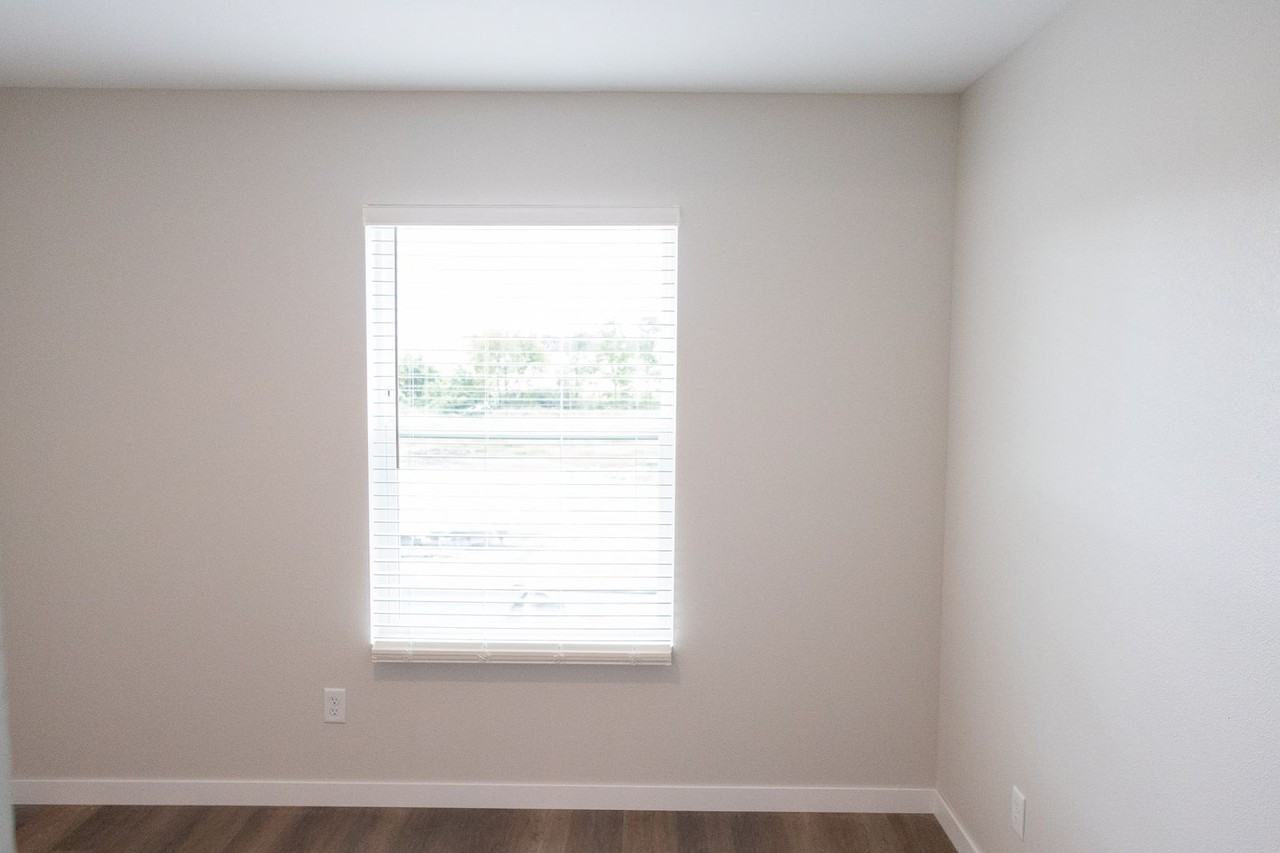 Elmview I Apartments - Photo 6 of 50