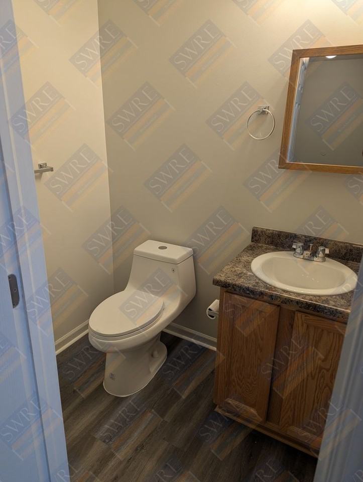 2725 Bastion Dr - Photo 3 of 17