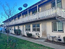 featured image of 1017 Lochbrae Rd