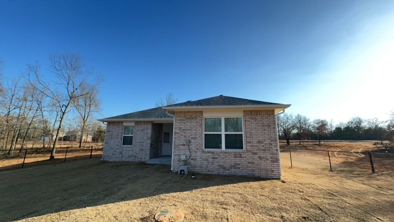 16951 Buck Cir - Photo 3 of 29