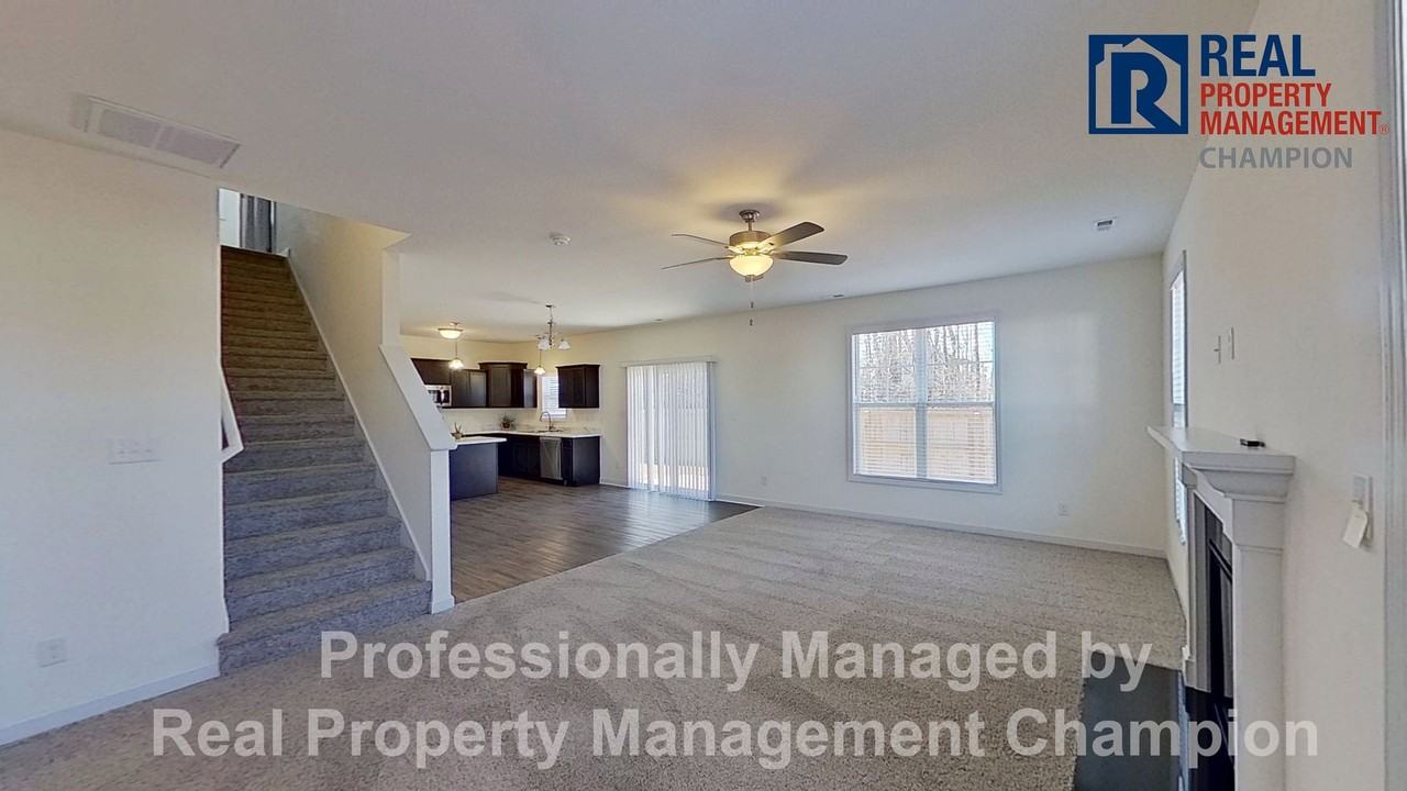 1122 Carteret Manor Dr - Photo 6 of 38