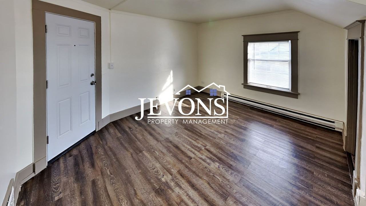 201 N 7th St Yakima, WA 98901 - Photo 4 of 21