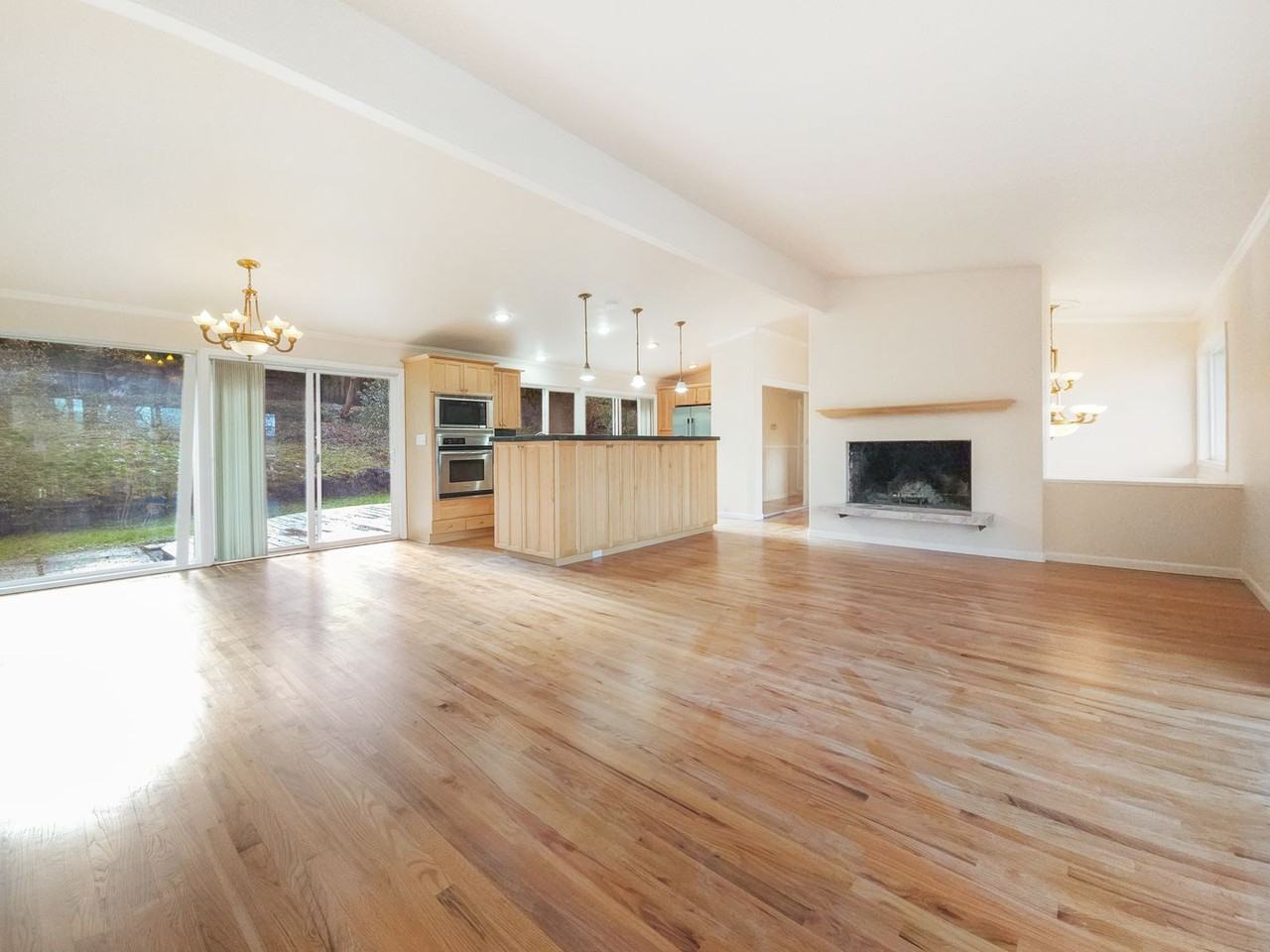 7711 Se 39th St - Photo 5 of 24