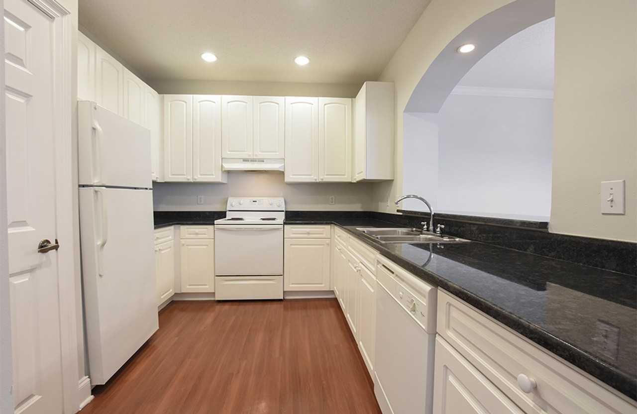 The Villas at Laketown - Photo 2 of 26