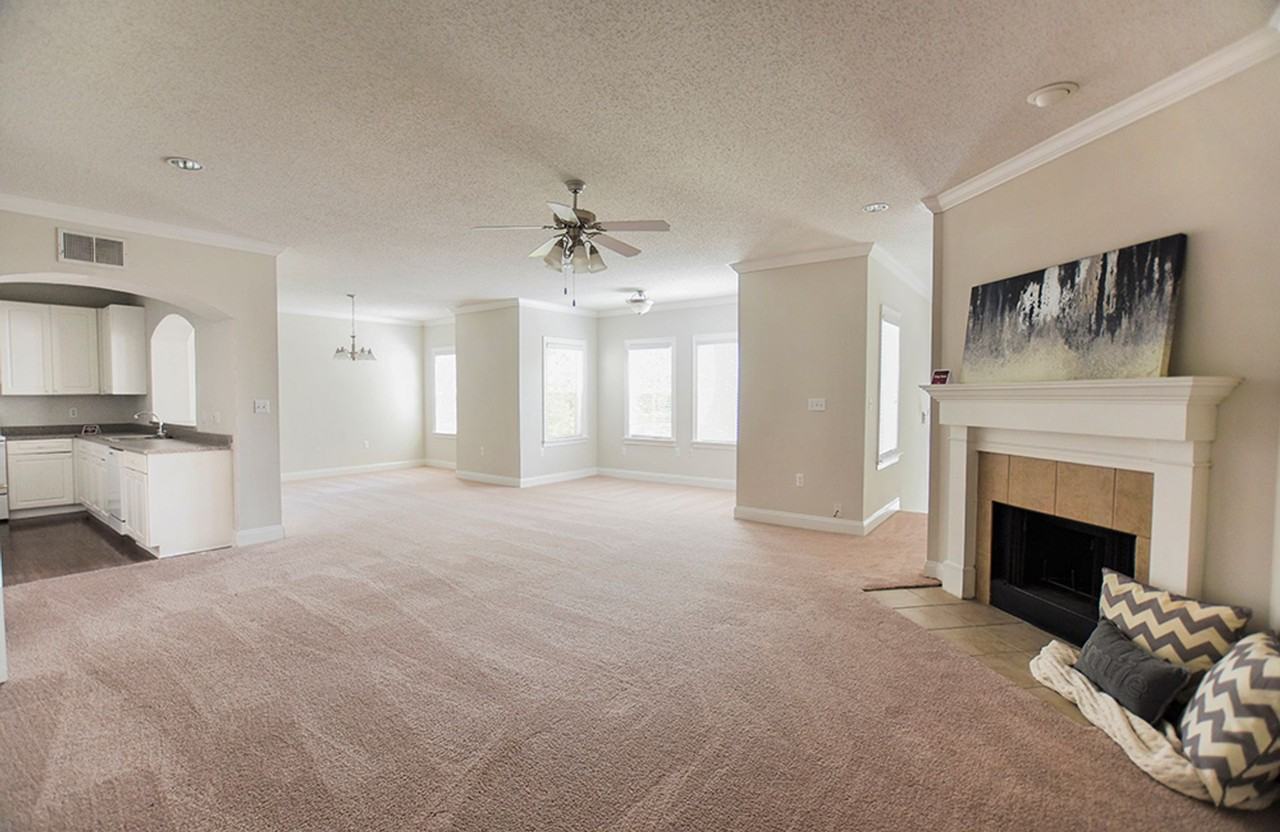 The Villas at Laketown - Photo 3 of 26