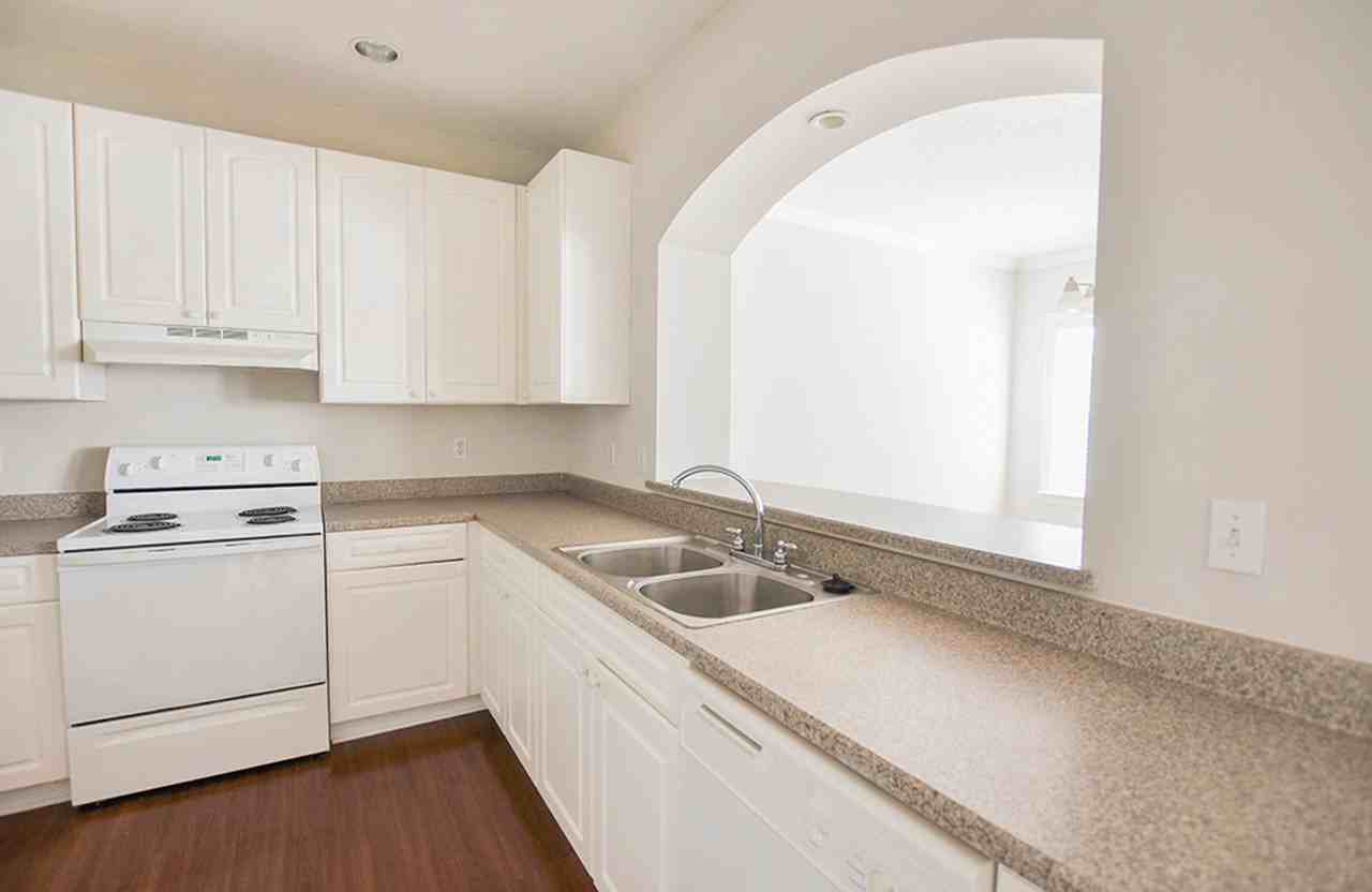 The Villas at Laketown - Photo 5 of 26