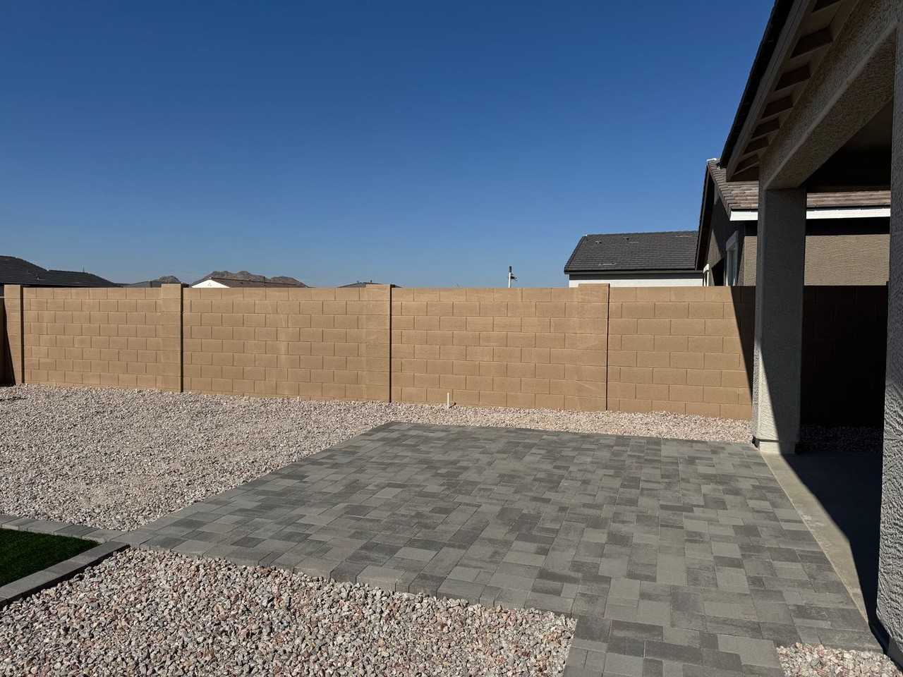 25372 N 76th Dr - Photo 7 of 42