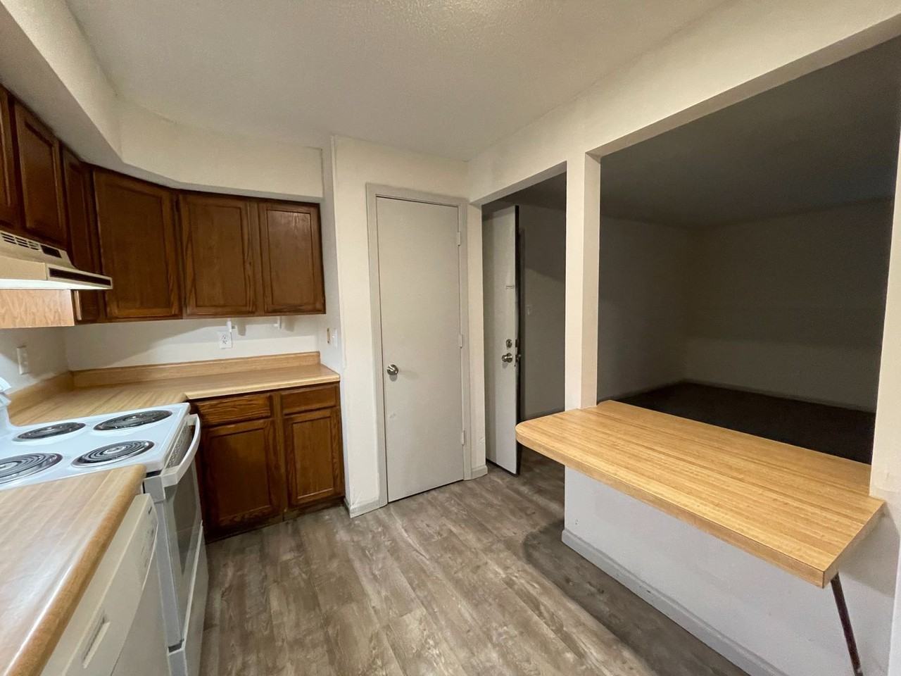 507 Columbia Dr - Photo 7 of 17