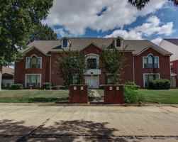 featured image of 6 Fernwood Dr