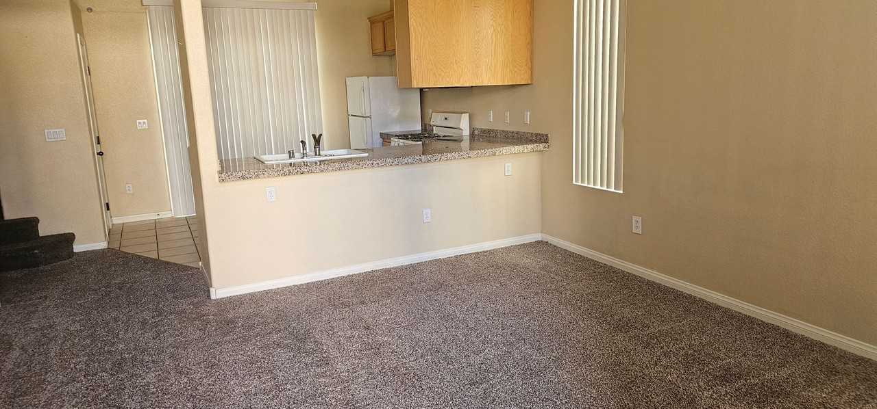 7575 French Springs St - Photo 3 of 12