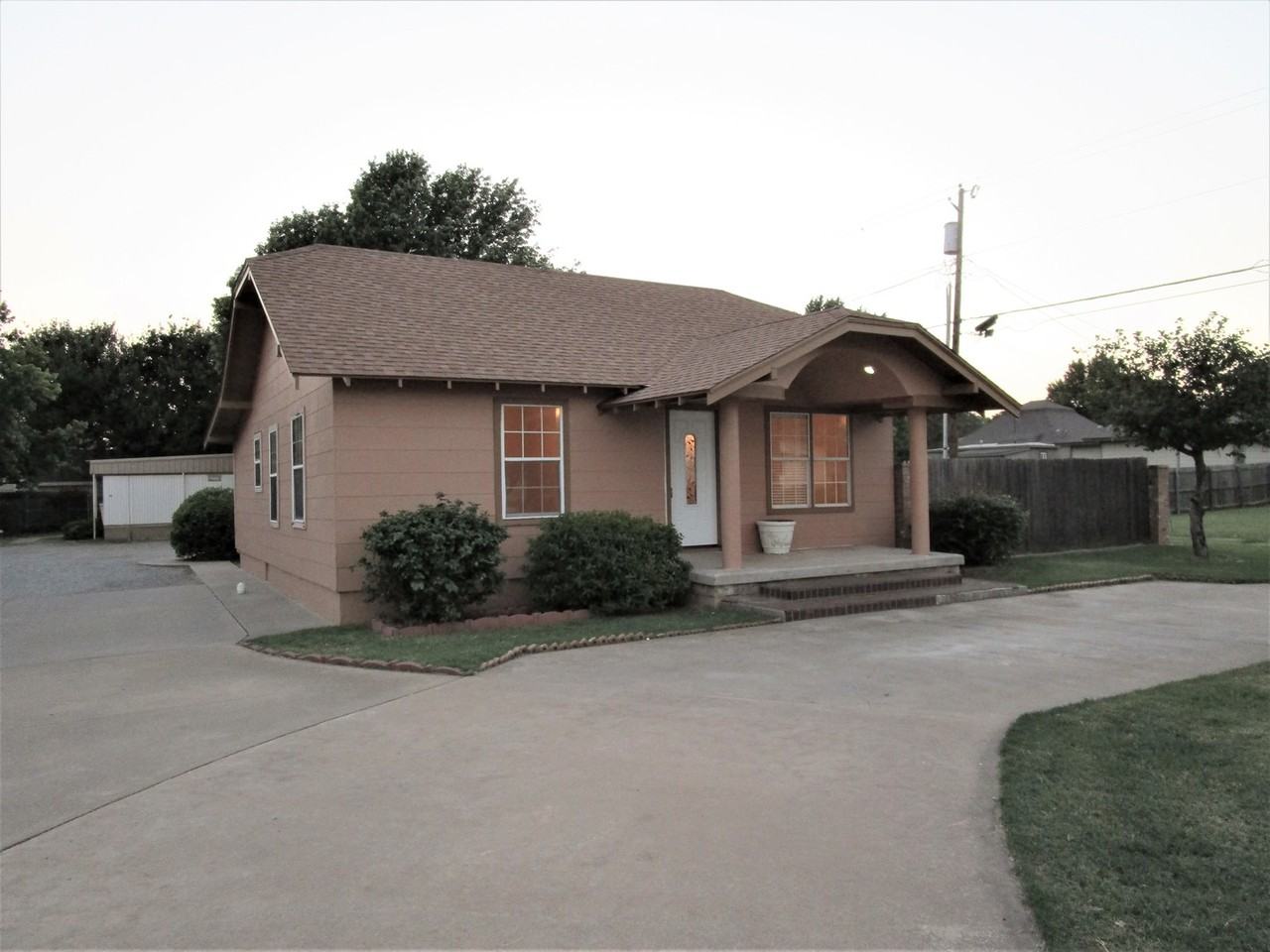 107 N 6th St - Photo 5 of 21