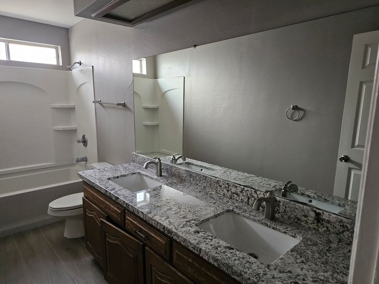 1625 E Carmen St - Photo 6 of 22