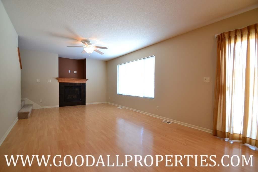 505 Se Waco Pl - Photo 2 of 12