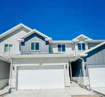 featured image of 887 E 180 S