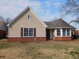 5935 Kentwood Dr - Photo 1 of 1