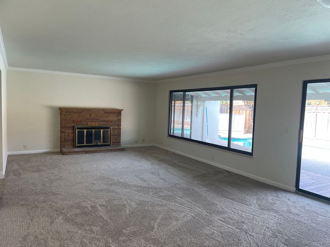 1115 Berkshire Dr - Photo 2 of 22