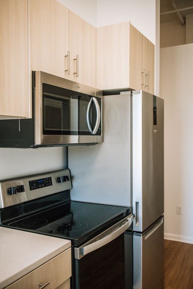 Urban Loft Co. Greensborough Village - Photo 3 of 10